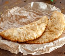 Чебурек с телятиной и свининой