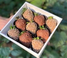 Клубника в шоколаде Вафельная