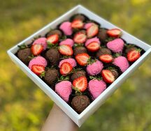 Клубника в шоколаде Нежность