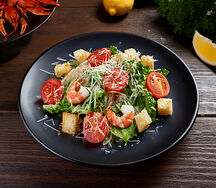 Салат Цезарь с креветками