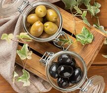 Оливки и маслины