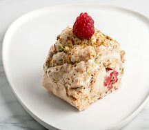 Рулет фисташка/малина