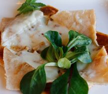 Блин с 2 видами сыра