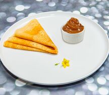 Блин с варёной сгущёнкой