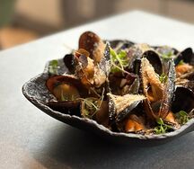 Мидии в соусе Том ям