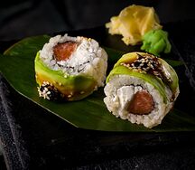 Авокадо-лосось