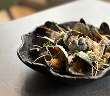 Мидии в сливочном соусе