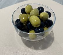 Оливки и маслины