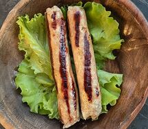 Колбаски куриные с грибами и сыром