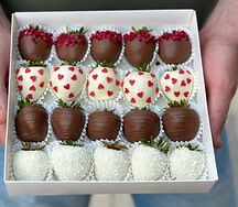 20 клубник в шоколаде №1