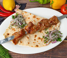 Шашлык из cвинoй шейки