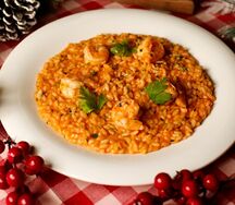 Ризотто с морепродуктами и томатами черри