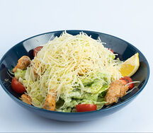 Цезарь с курицей