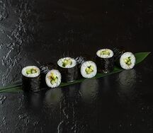 Роллы с огурцом