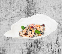 Hерри с морепродуктами в сливочном соусе
