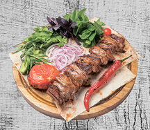 Шашлык из печени с салом