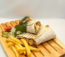 Шаурма с курицей на мангале