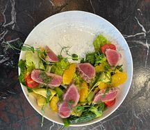 Салат с тунцом и апельсином
