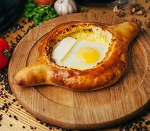Хачапури по-аджарски
