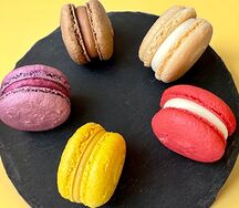 Макарун клубника