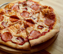 Пицца Пепперони с беконом