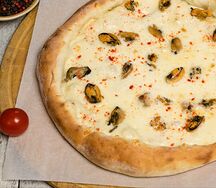 Пицца с мидиями