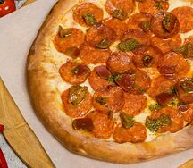 Пицца Пеперони с томатами