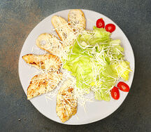 Цезарь с курицей