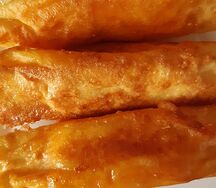 Сосиски в лаваше с сыром