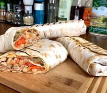 Шаурма со свининой большая