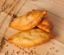 Пирожок с капустой