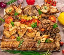 Ассорти из шашлыков на большую компанию