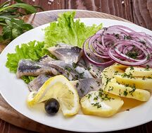 Сельдь с картофелем