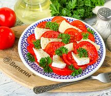 Томаты с сыром