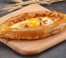 Хачапури по-аджарски