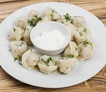 Пельмени отварные с мясом
