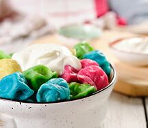 Цветные пельмени с курочкой