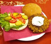 Овощной бургер с кабачком