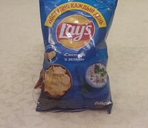 Чипсы Lay's Сметана и зелень