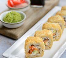 Икура саяке