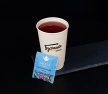 Напиток Клюква-можжевельник с чёрным чаем