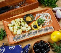 Сельдь с картофелем и луком