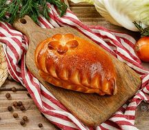 Пирожок с яблоками