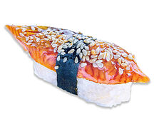 Суши с угрем