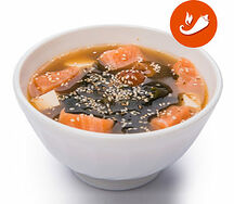Острый мисо-суп с лососем