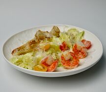 Цезарь с креветками 