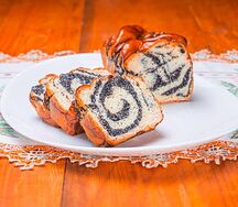 Рулет с маком