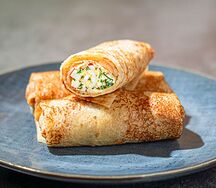 Блины с яйцом и зеленью