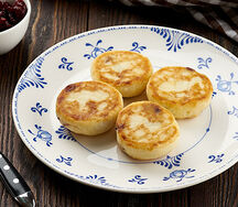 Сырники с клюквой