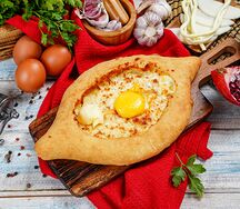 Хачапури по-аджарски